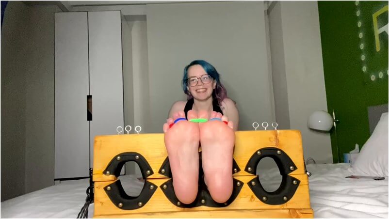 Ivy Bondage Foot Stocks - Tickling Torture