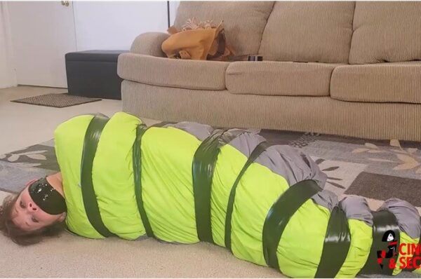 Slavegirl Safa - Sleeping Bag Bondage Struggle