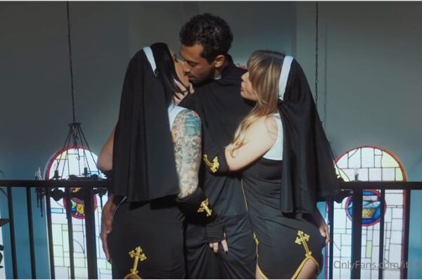 ivylebelle, Lena Paul Onlyfans PPV - Naughty nun