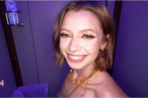 Xia Celestial GloryHole - Sperm Swallow By Teen Girl