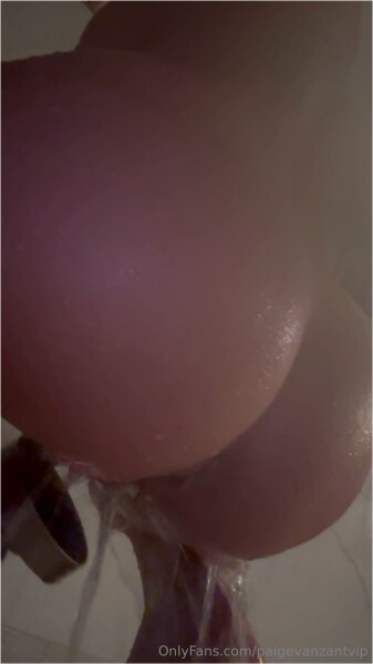 Paige Vanzant Close Up Rubbing My Pussy With the Shower