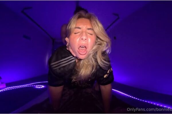 Bonnie Blue Sextape - Big Pussy Lips, Horny Face Onlyfans