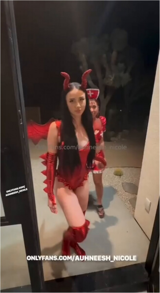 Auhneesh Nicole Halloween Porn, Threesome Sex In Costumes