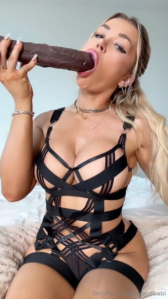 woodbabi BBC Dildo Masturbation PPV